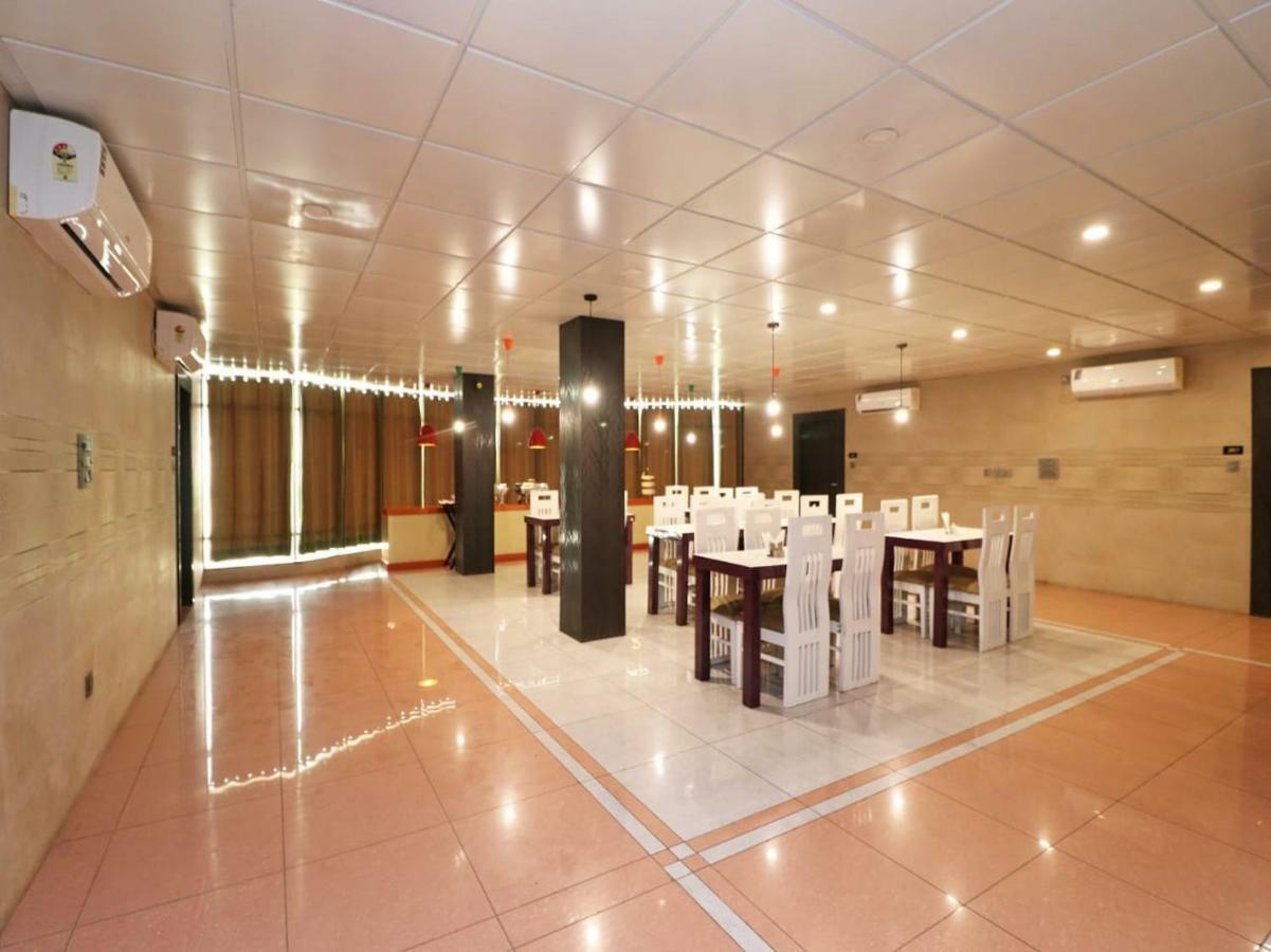 Ace Prime Hotel Greater Noida Dış mekan fotoğraf